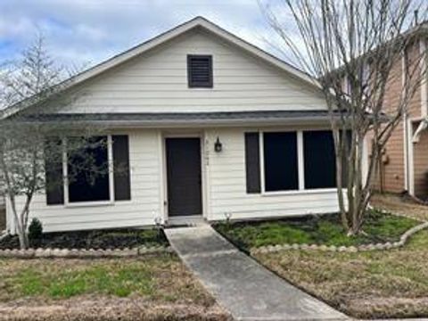 Homes For Rent - 21062 Aldens Oak<br/> Montgomery County, Kingwood, TX 77339