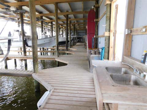 Photo of 7 Port Street, Port Lavaca, TX 77979 (MLS # 96404834)
