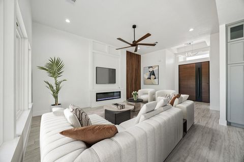 Homes For Sale - 949 Road 66111<br/> Dayton, TX 77535