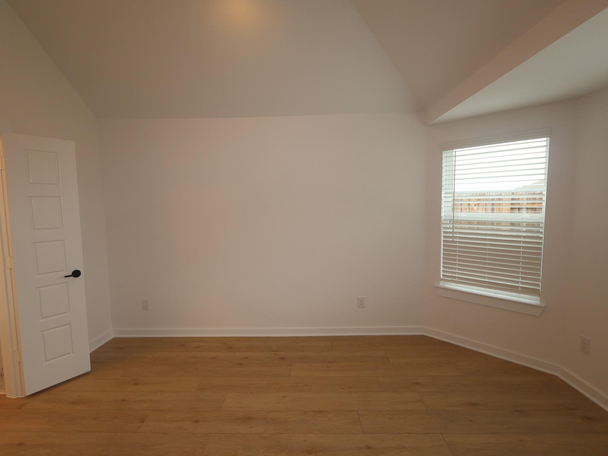 1607 Westland Lane