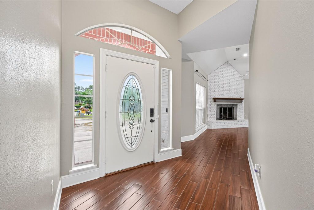 Photo of 18802 Decathalon Court, Houston, TX 77346 (MLS # 56398878)