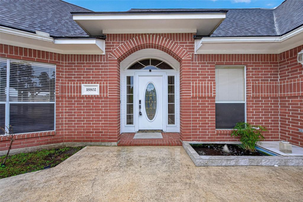 Photo of 18802 Decathalon Court, Houston, TX 77346 (MLS # 56398878)