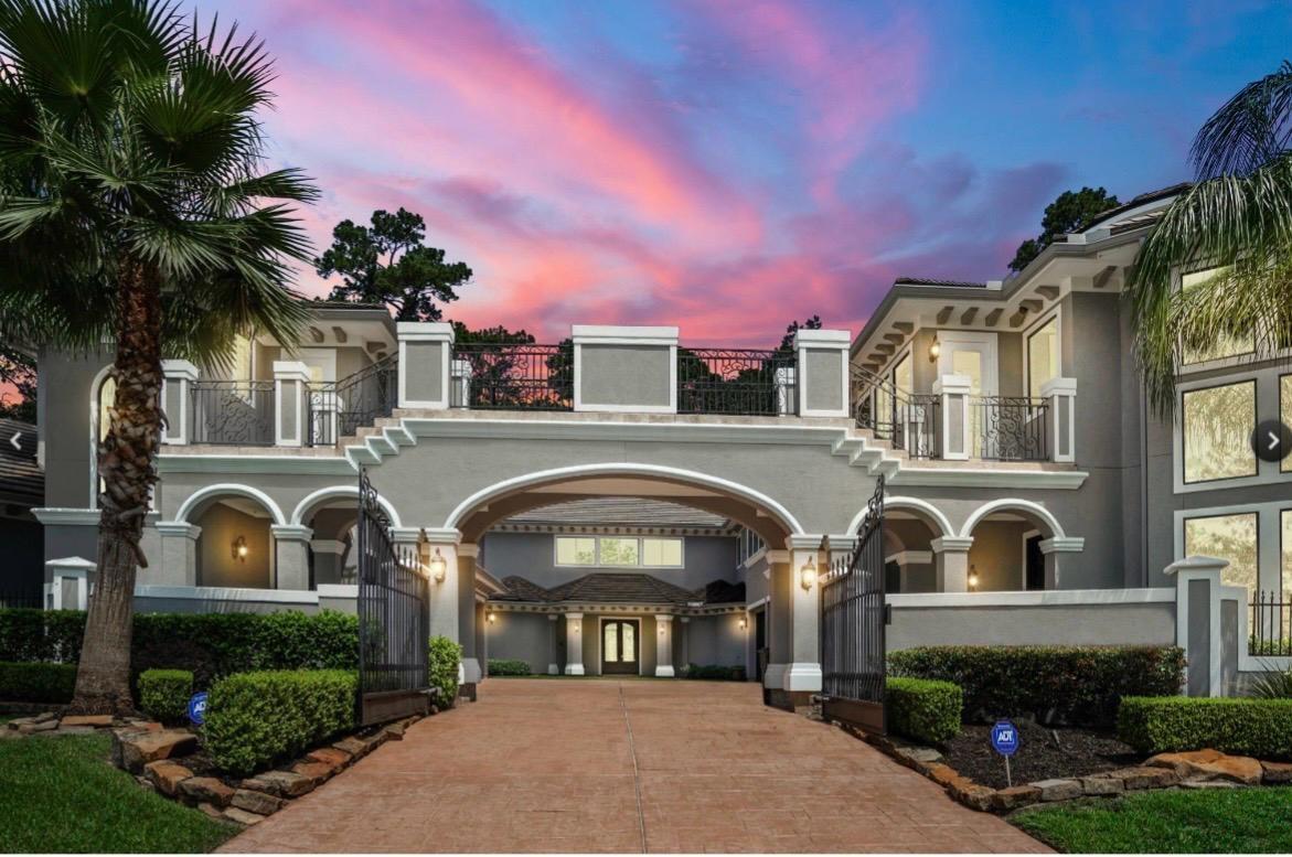 8107 St Michaels Crest Lane