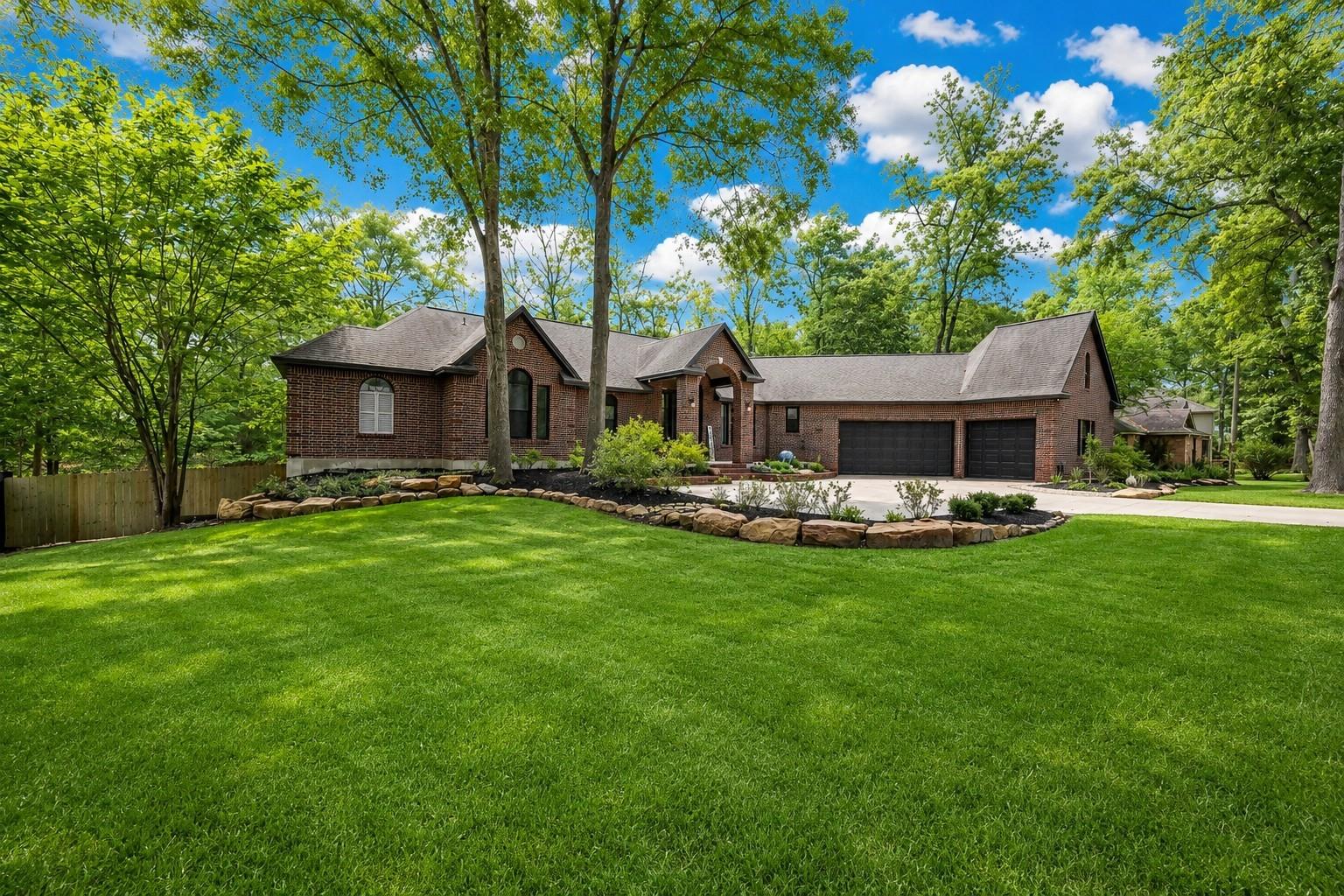 22914 Rosehollow Trail