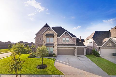 Photo of 702 Westwood Drive, League City, TX 77573 (MLS # 94342467)