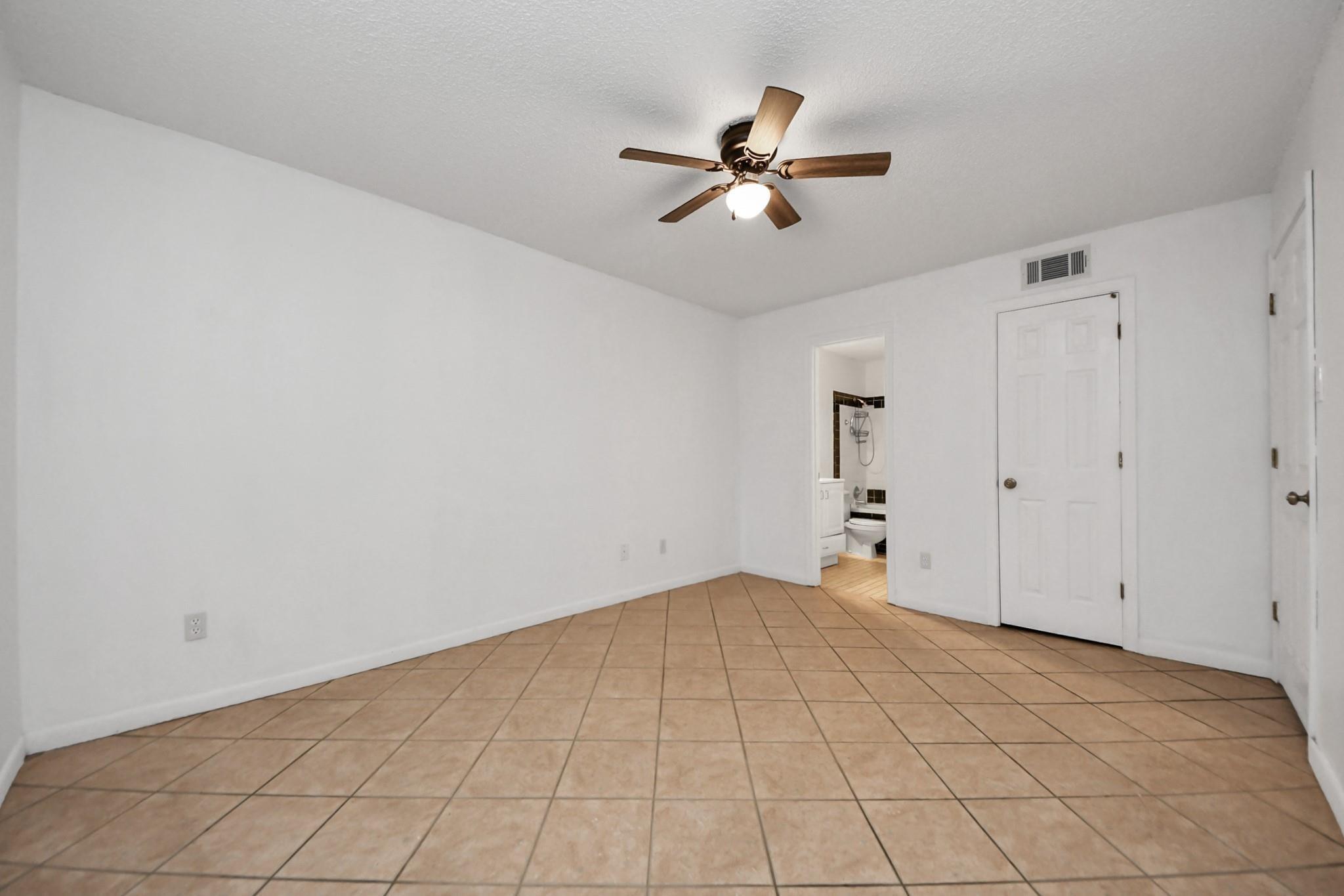 17331 Red Oak Drive 55