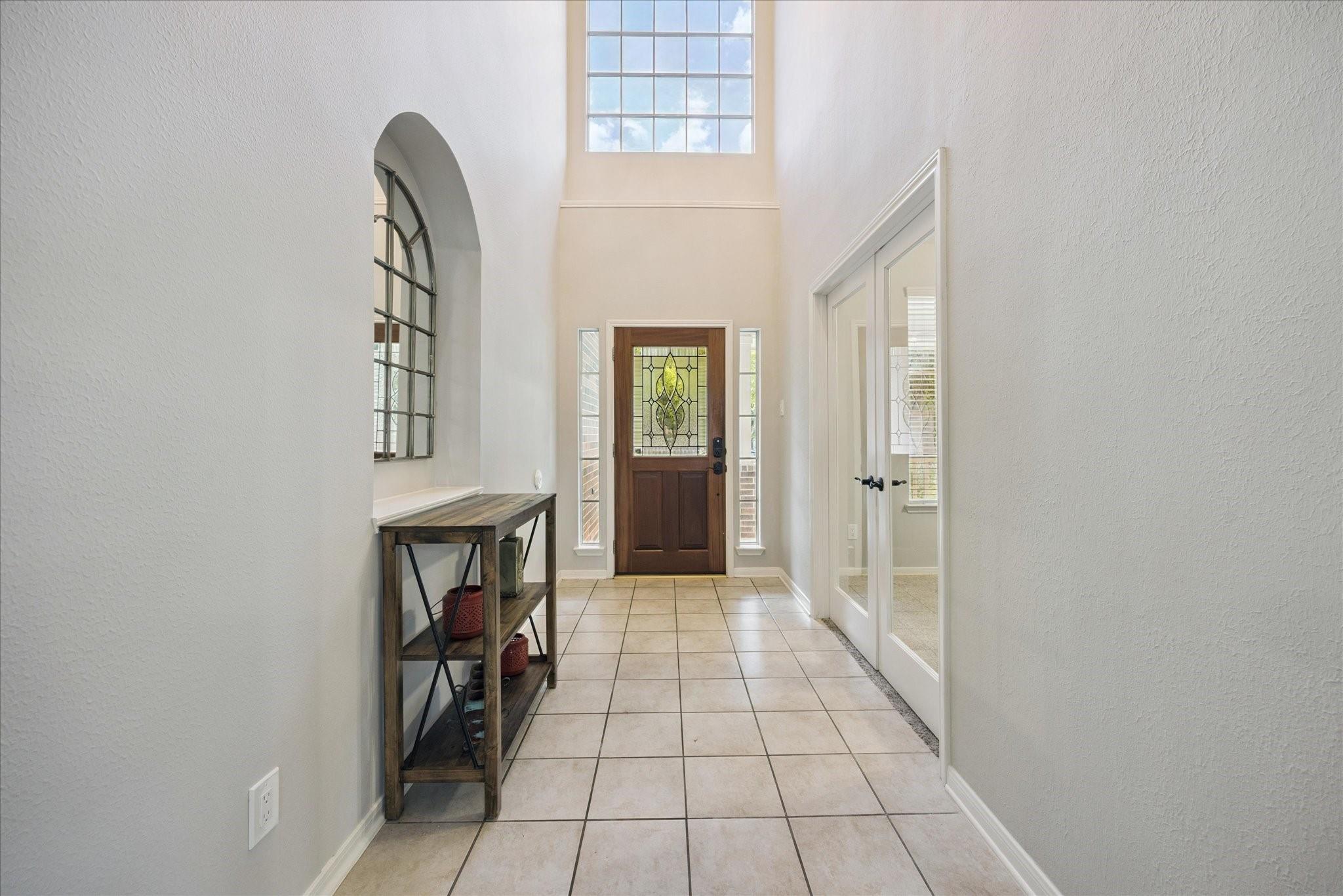 606 Pine Walk Trail