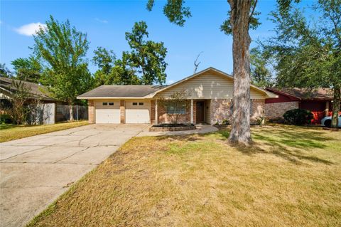 Photo of 9524 Truscon Drive, Houston, TX 77080 (MLS # 93970486)