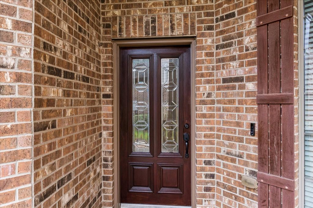 Photo of 8107 Whisper Point Drive, Houston, TX 77040 (MLS # 10498729)