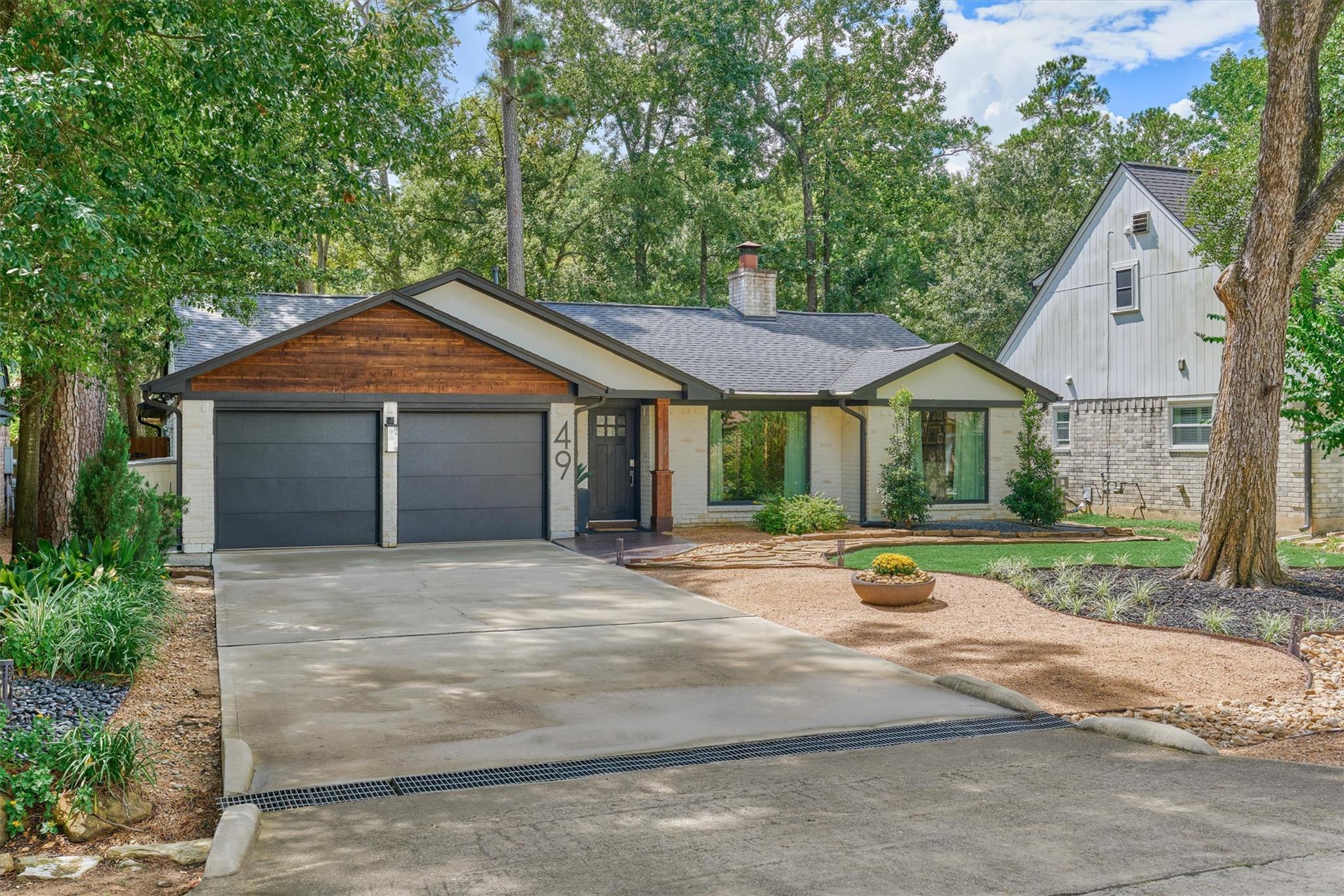 49 N Deerfoot Circle