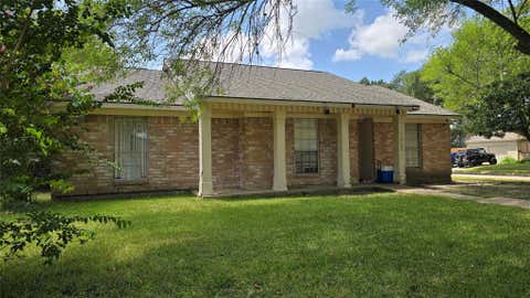 Photo of 2102 Round Lake Drive, Houston, TX 77077 (MLS # 98760288)