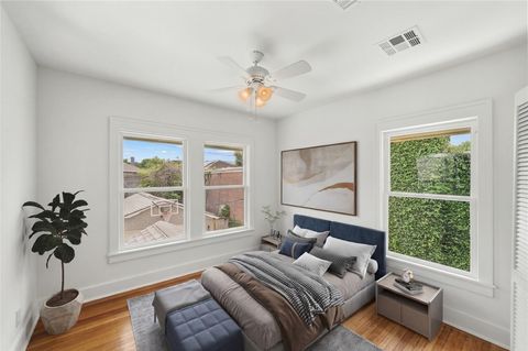 Tiny photo for 617 Harold Street, Houston, TX 77006 (MLS # 10902723)