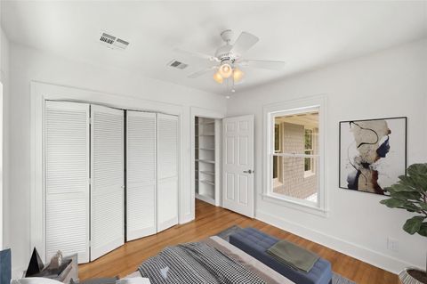 Tiny photo for 617 Harold Street, Houston, TX 77006 (MLS # 10902723)