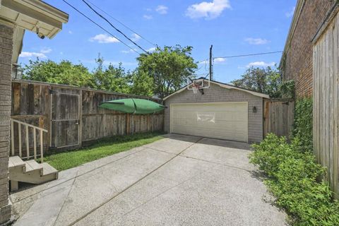 Tiny photo for 617 Harold Street, Houston, TX 77006 (MLS # 10902723)