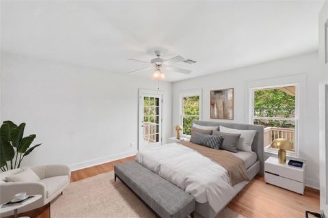 Tiny photo for 617 Harold Street, Houston, TX 77006 (MLS # 10902723)