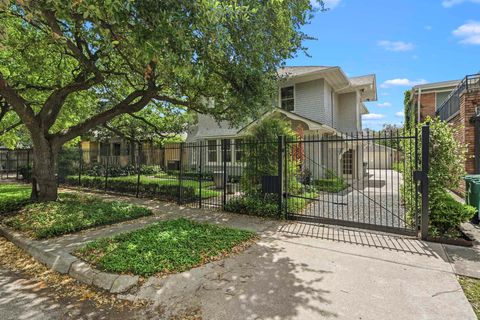 Tiny photo for 617 Harold Street, Houston, TX 77006 (MLS # 10902723)