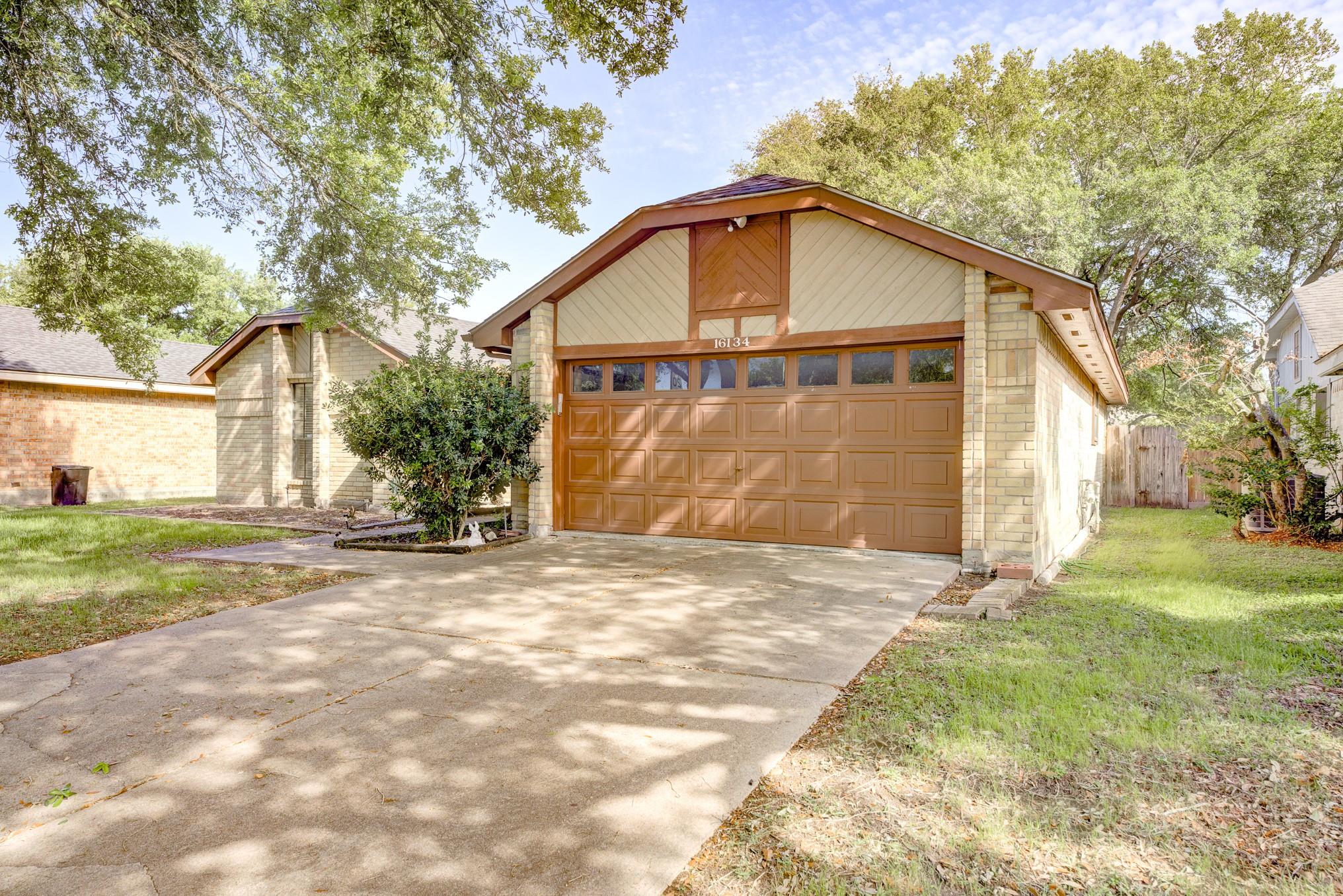16134 Beechnut Street