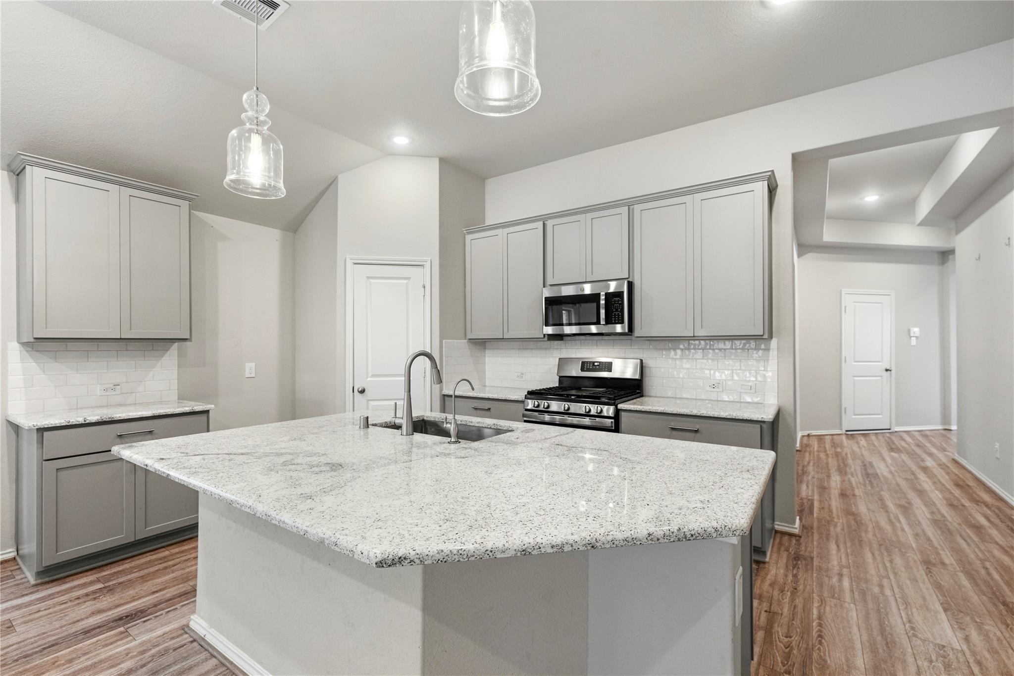 10818 Cassiopeia Creek Circle