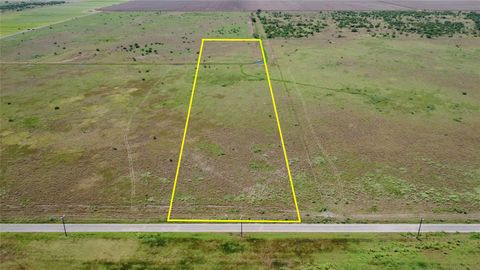 Photo of 10 Hiller Rd, Inez, TX 77968 (MLS # 88801217)