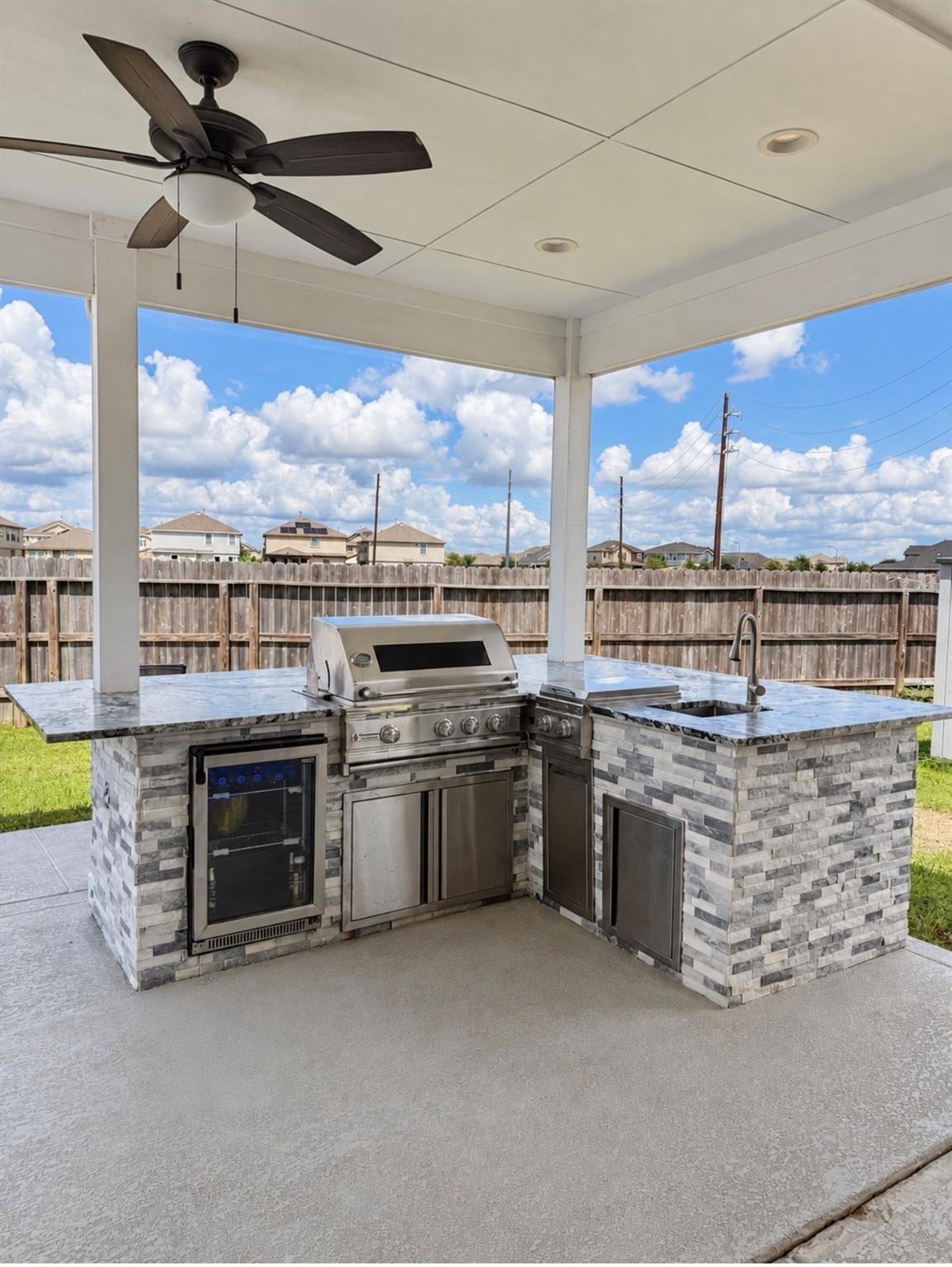 4611 Little Meadow Lane