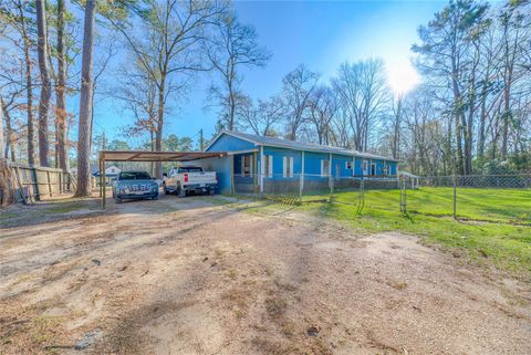 Tiny photo for 178 Inwood Drive, Livingston, TX 77351 (MLS # 88073303)