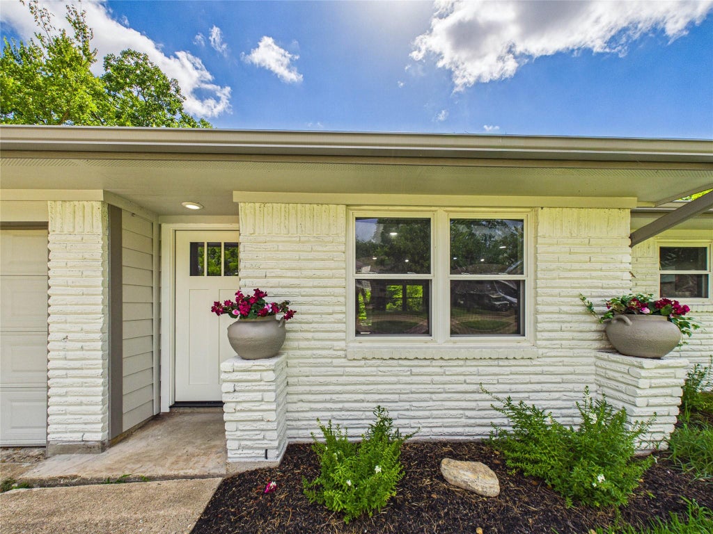 Photo of 135 Highland Terrace, League City, TX 77573 (MLS # 36723663)