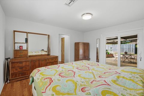 Tiny photo for 1718 Droxford Drive, Houston, TX 77008 (MLS # 34435919)