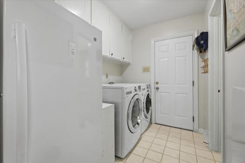 Tiny photo for 1718 Droxford Drive, Houston, TX 77008 (MLS # 34435919)