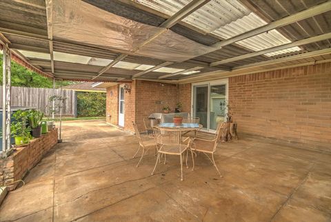 Tiny photo for 1718 Droxford Drive, Houston, TX 77008 (MLS # 34435919)