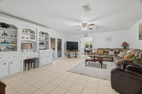 Tiny photo for 1718 Droxford Drive, Houston, TX 77008 (MLS # 34435919)