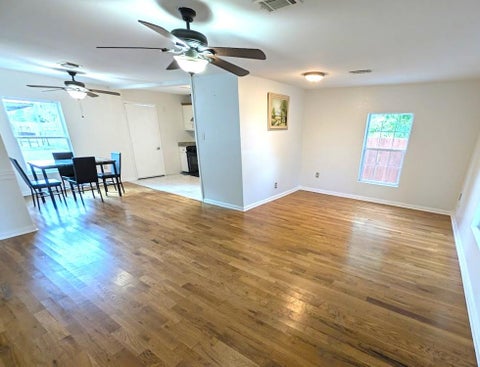 Photo of 5817 Wayne Street, Houston, TX 77026 (MLS # 5669713)