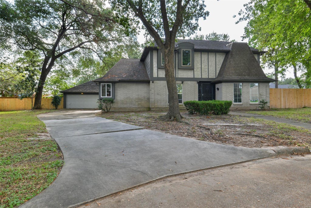 Photo of 8206 Arrow Cove Court, Humble, TX 77346 (MLS # 67263227)