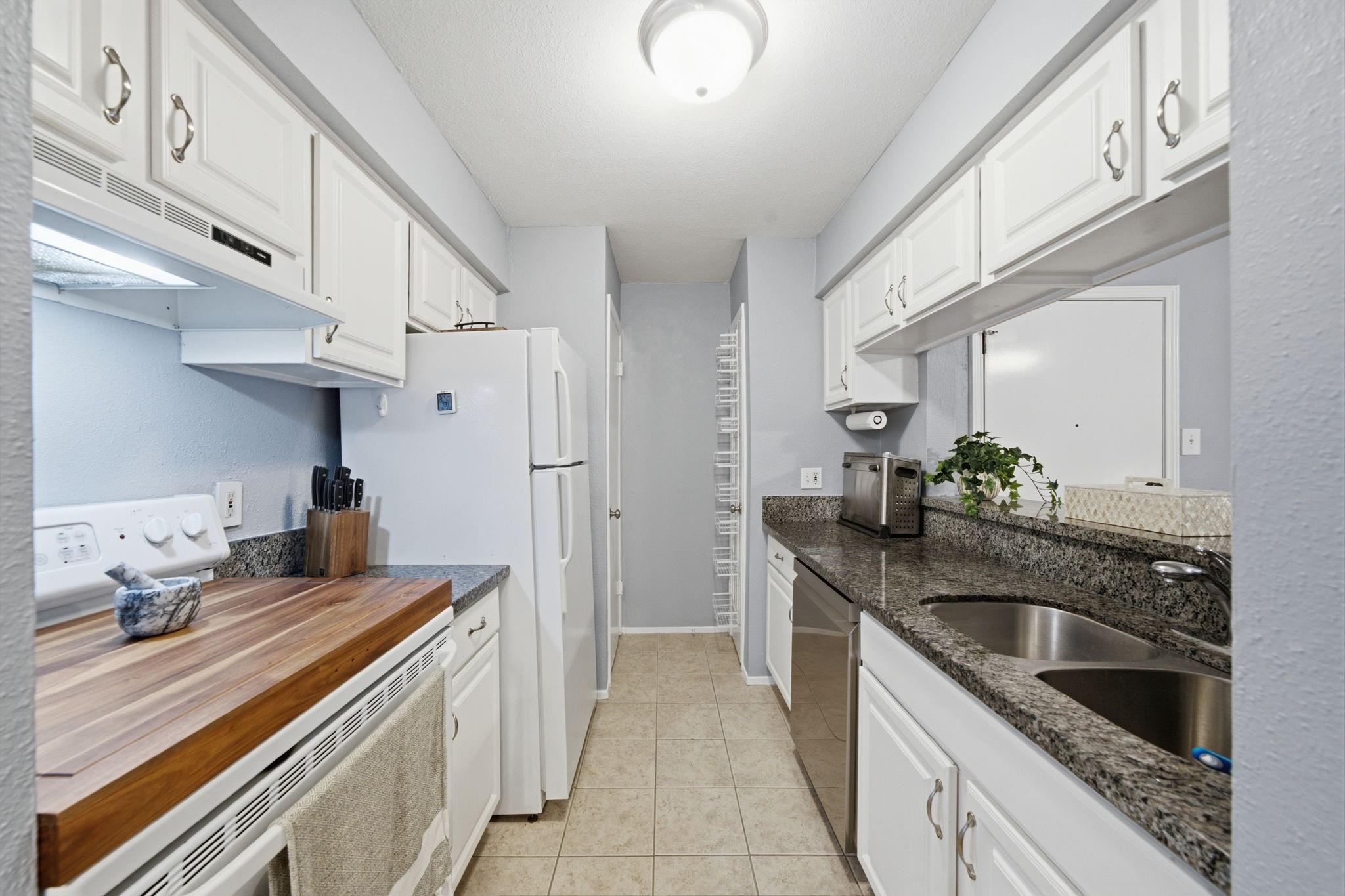 3300 Pebblebrook Drive 88