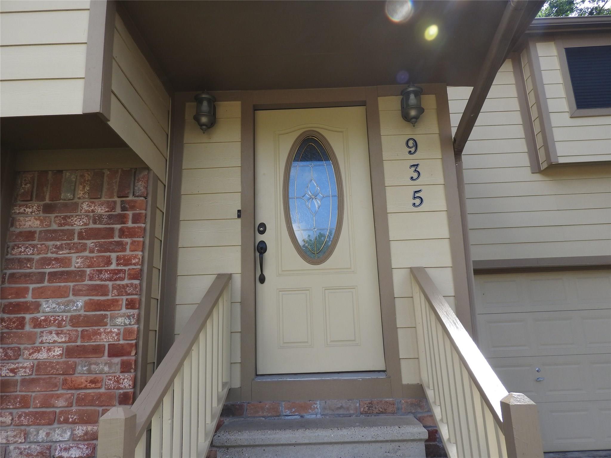 935 Grand Junction Drive
