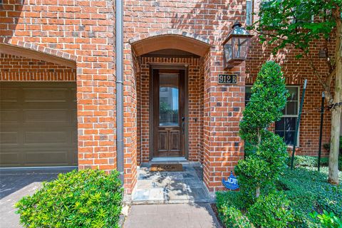 Tiny photo for 912 Lovett Blvd #B, Houston, TX 77006 (MLS # 45050208)
