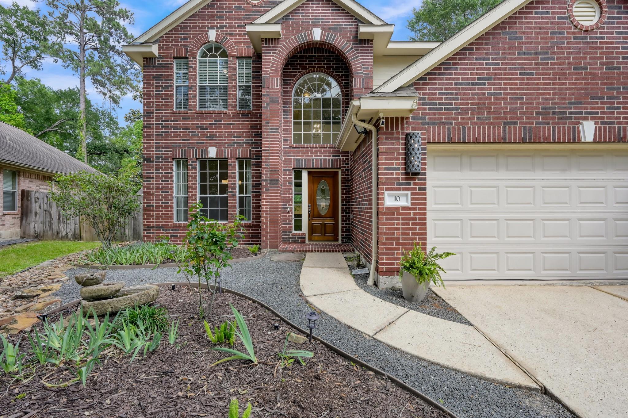 10 Teakwood Place