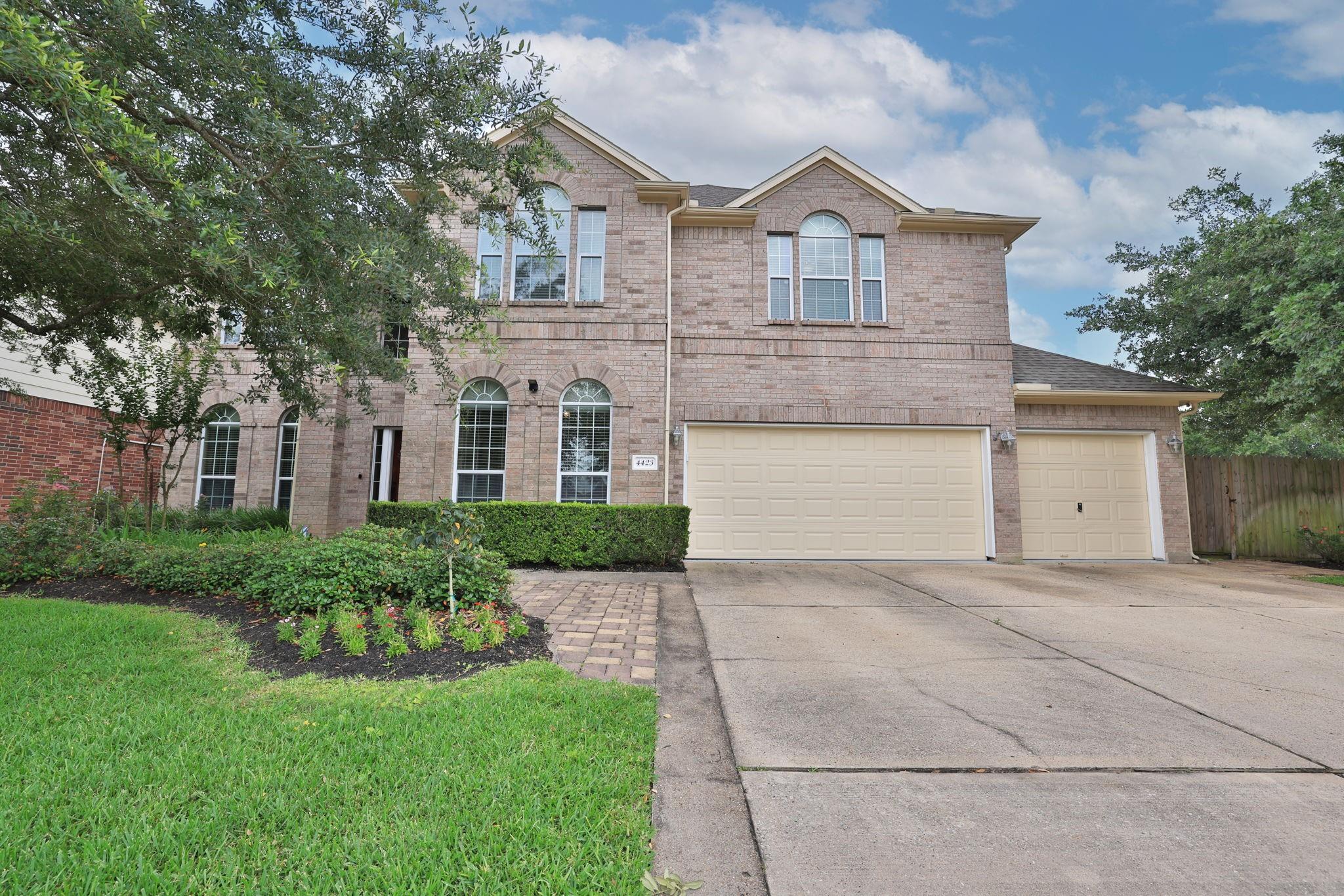 4423 Bridgestone Cedar Drive