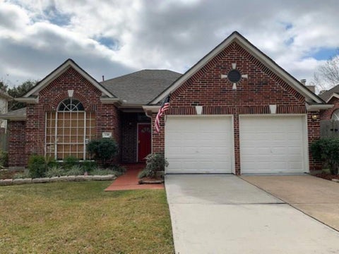 Photo of 1710 Emerald Lake Court, Houston, TX 77062 (MLS # 65722035)