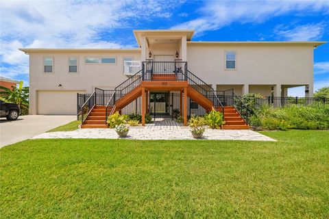 Photo of 202 Debbie Lane, San Leon, TX 77539 (MLS # 32420706)