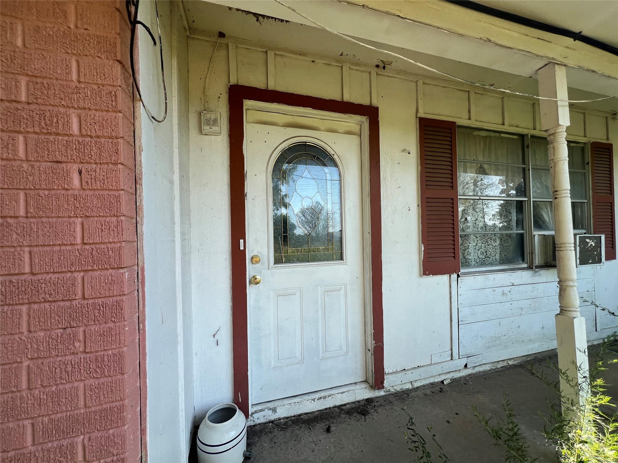 105 Fernandez Road FM2501