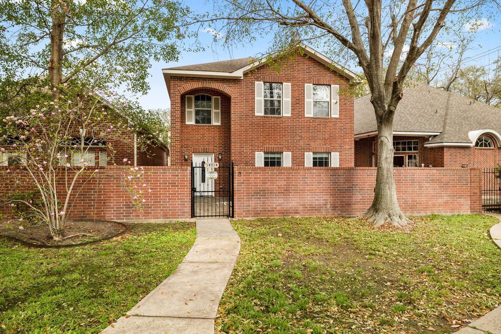 Photo of 14314 N Cashel Oak Drive, Houston, TX 77069 (MLS # 26136230)