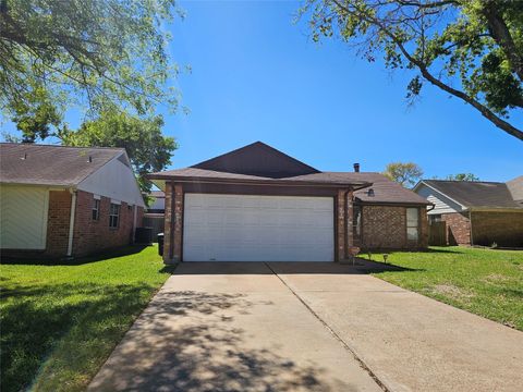 Photo of 16715 Rockbend, Houston, TX 77084 (MLS # 76898679)