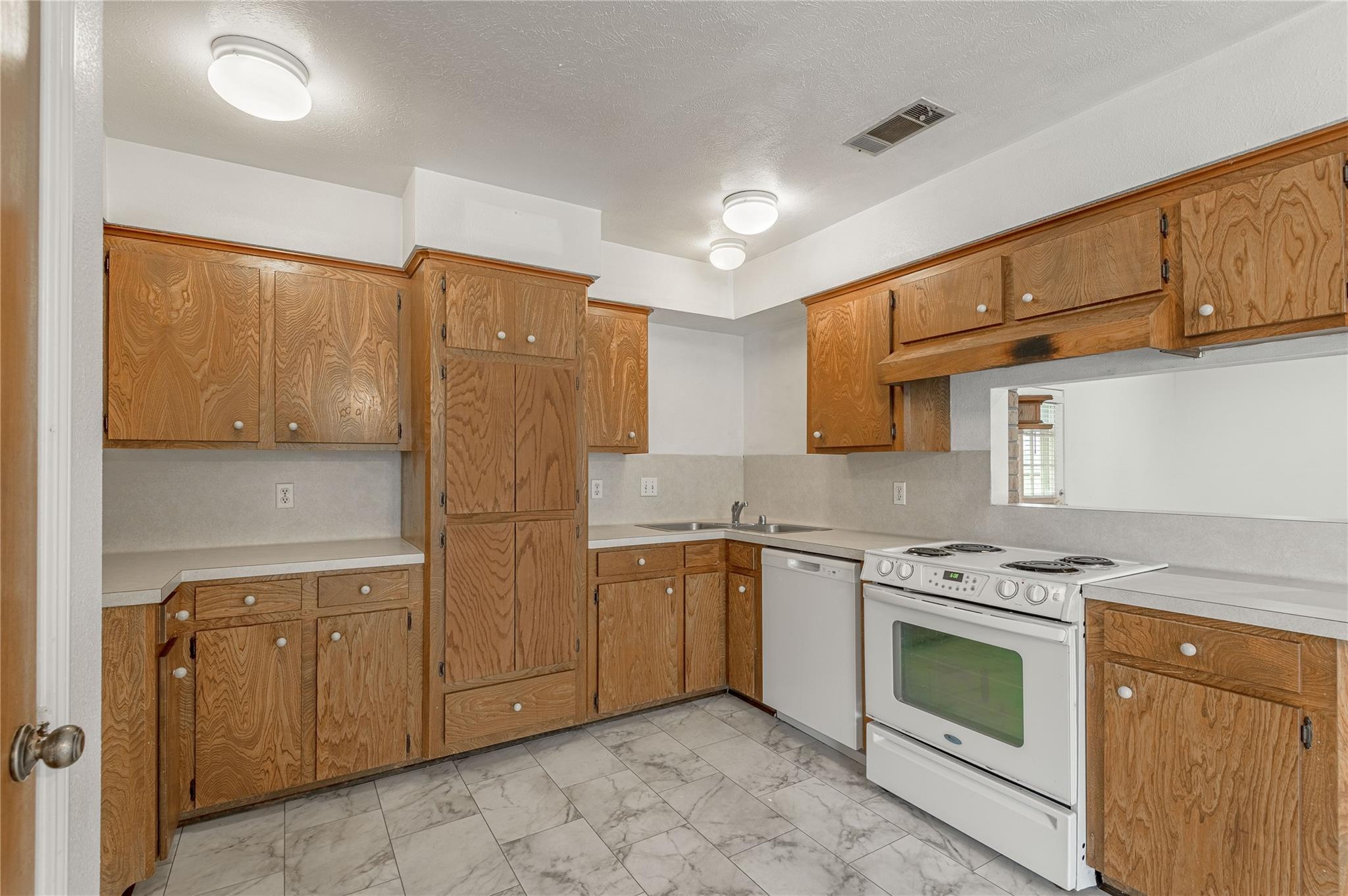 114 Timberline Drive