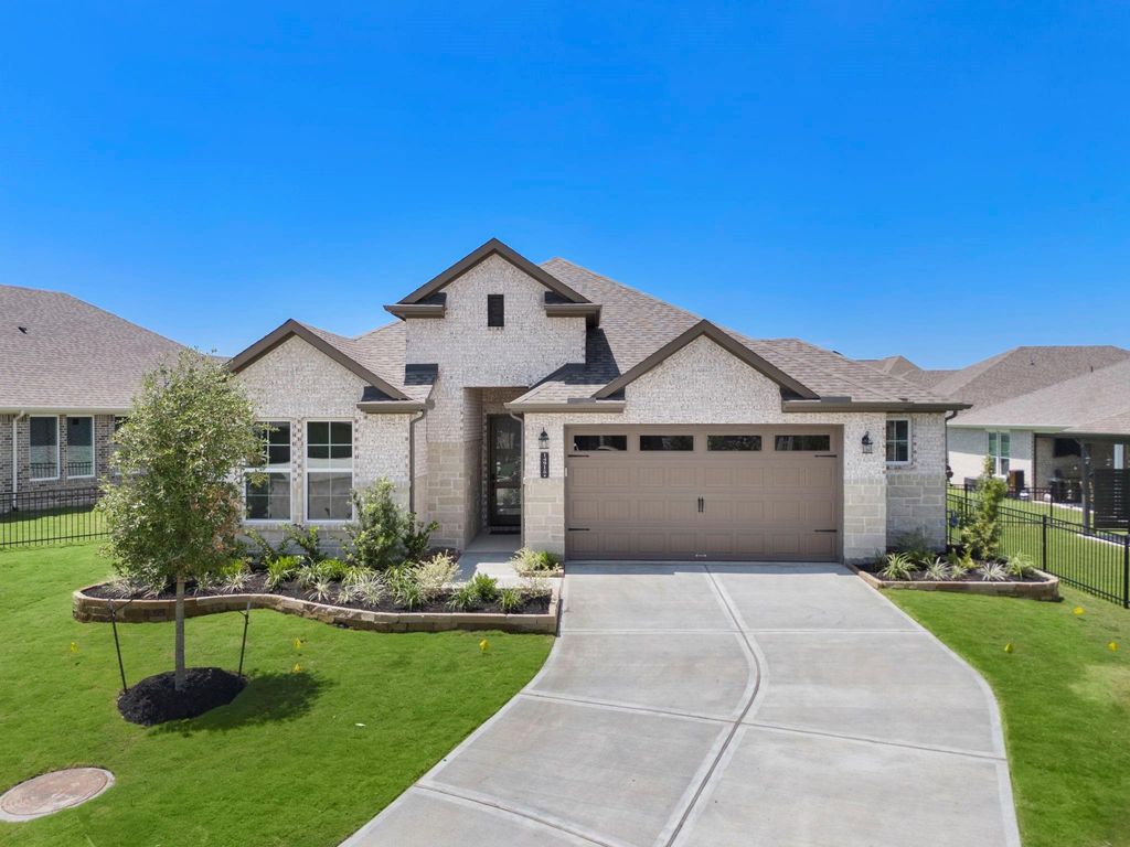 Photo of 14915 Lake Par Circle, Willis, TX 77318 (MLS # 27068196)