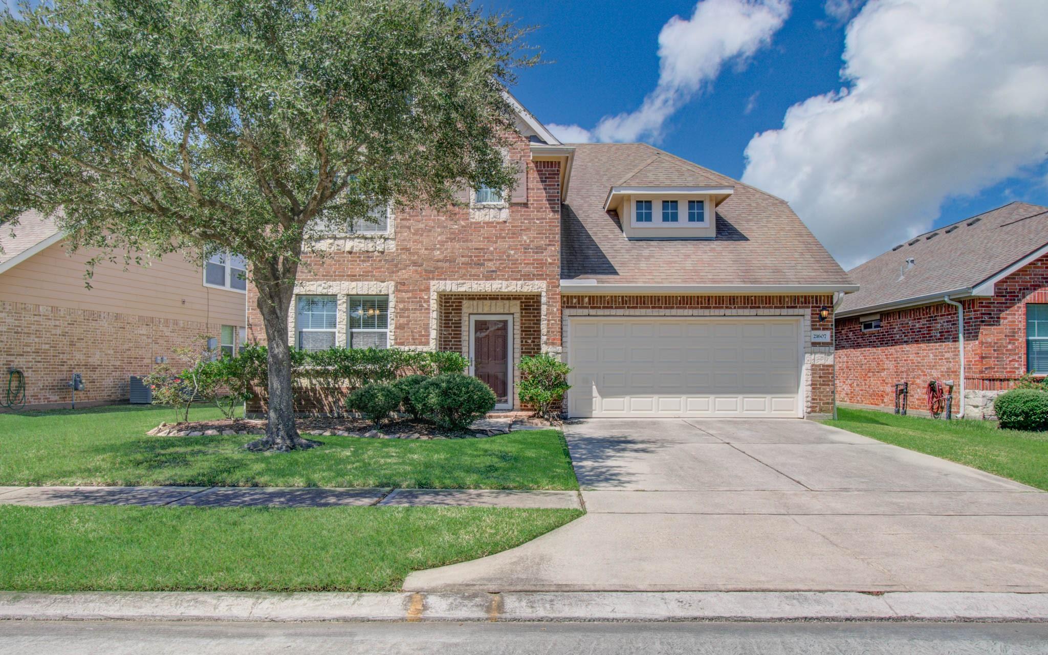 21607 Redcrested Glen Court