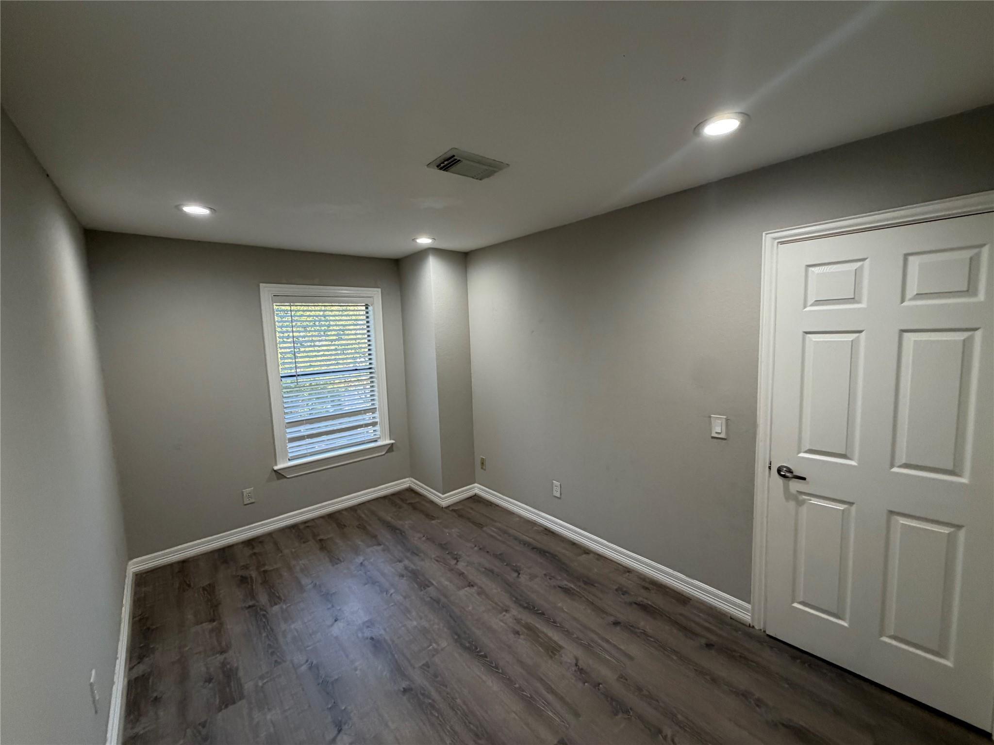 2810 Grants Lake Boulevard 1005