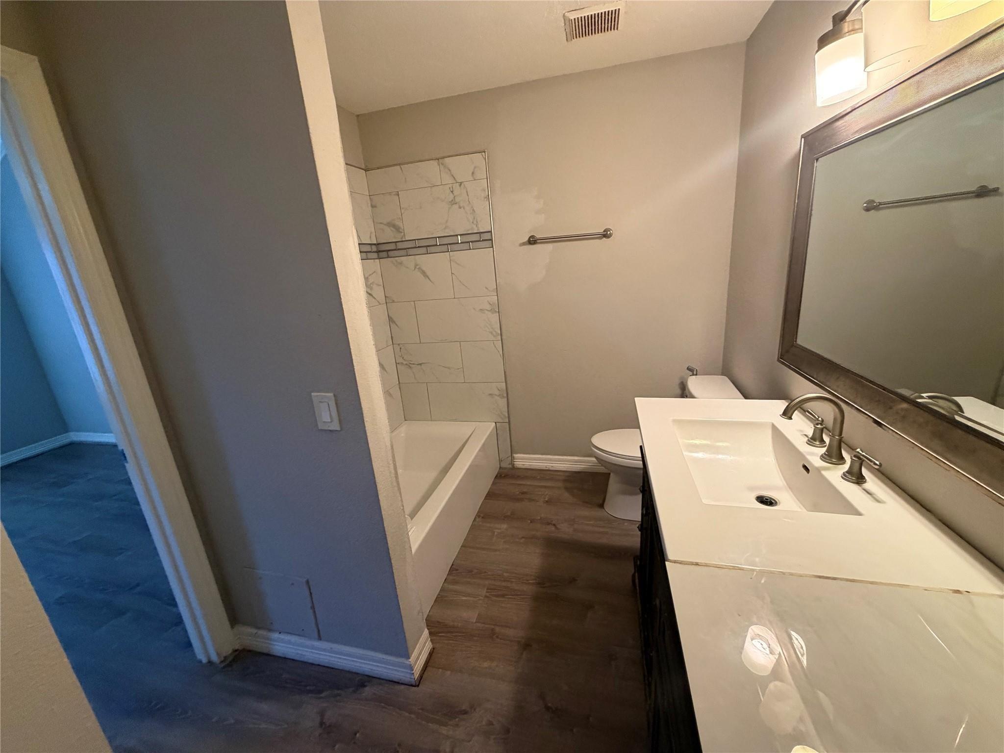 2810 Grants Lake Boulevard 1005
