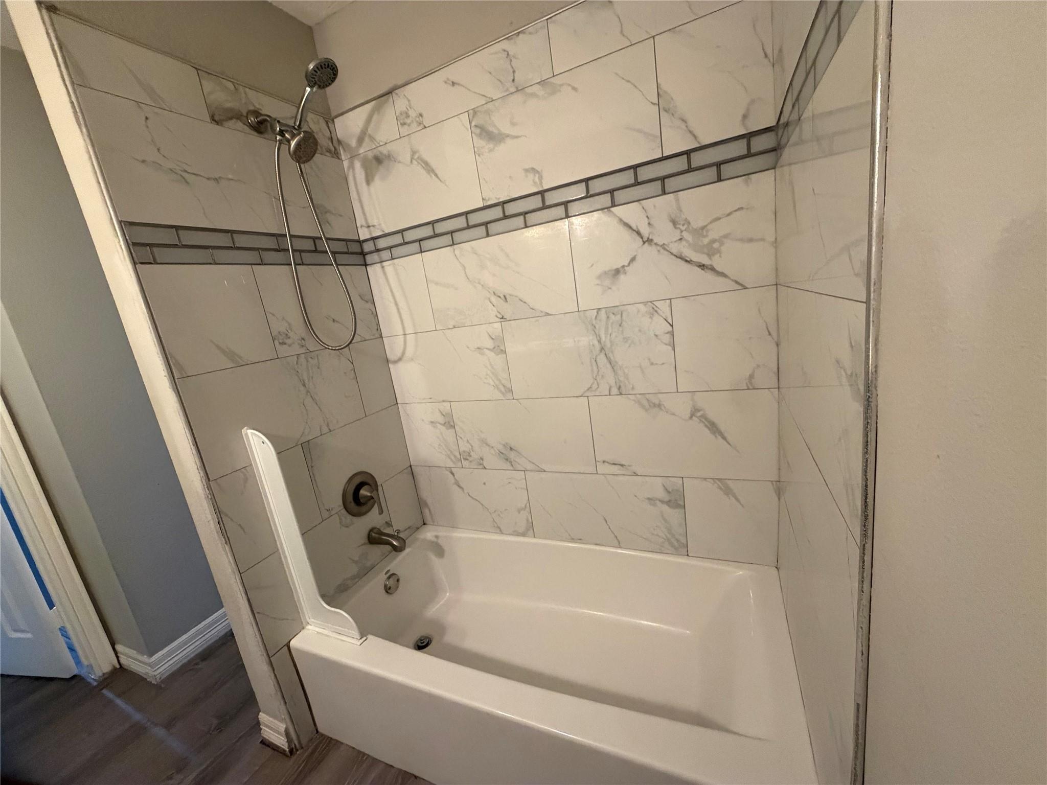 2810 Grants Lake Boulevard 1005