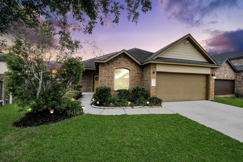 Photo of 727 Mill Spring Court, Richmond, TX 77469 (MLS # 89287450)