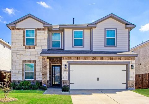 Homes For Sale - 2042 Crosby Drive<br/> Kaufman County, Forney, TX 75126